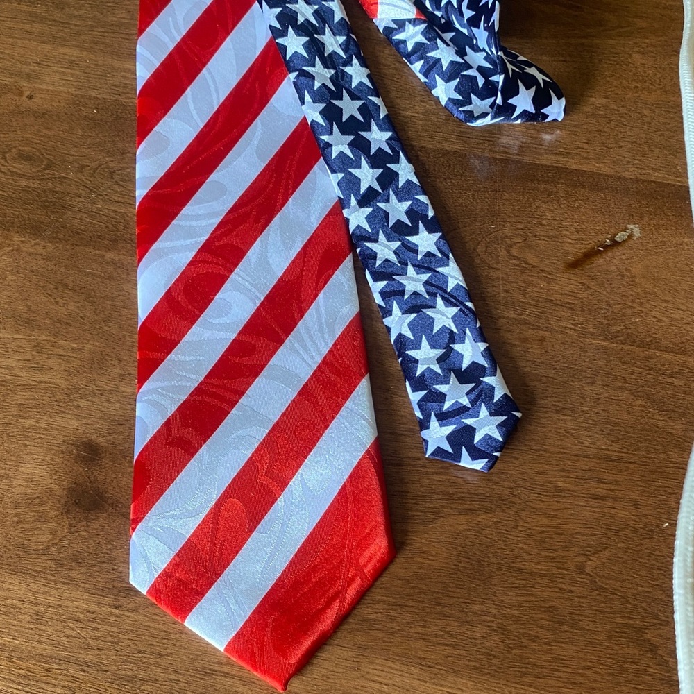 America USA States Red White Blue Stars Stripes Flag Tie Made in China